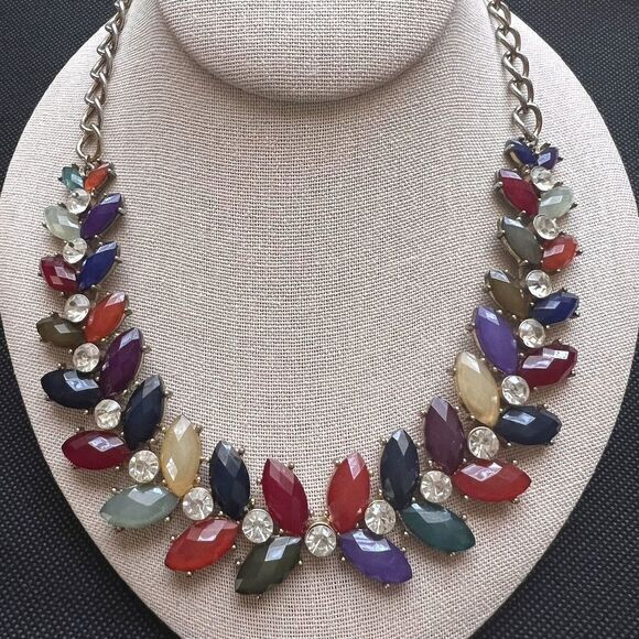 Multicolor Rhinestone Statement Necklace 18‎ in + 2 in Ext. - Picture 2 of 8